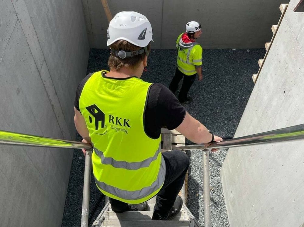 Påseplikt i praksis: Slik sikres seriøse lønns- og arbeidsvilkår